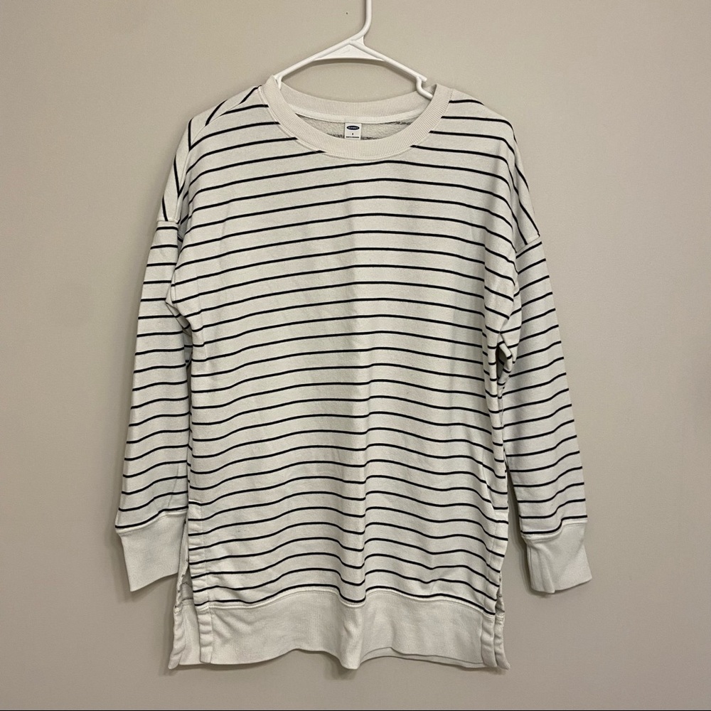 LIKE NEW Old Navy Long Oversized Striped Sweatshirt Tunic